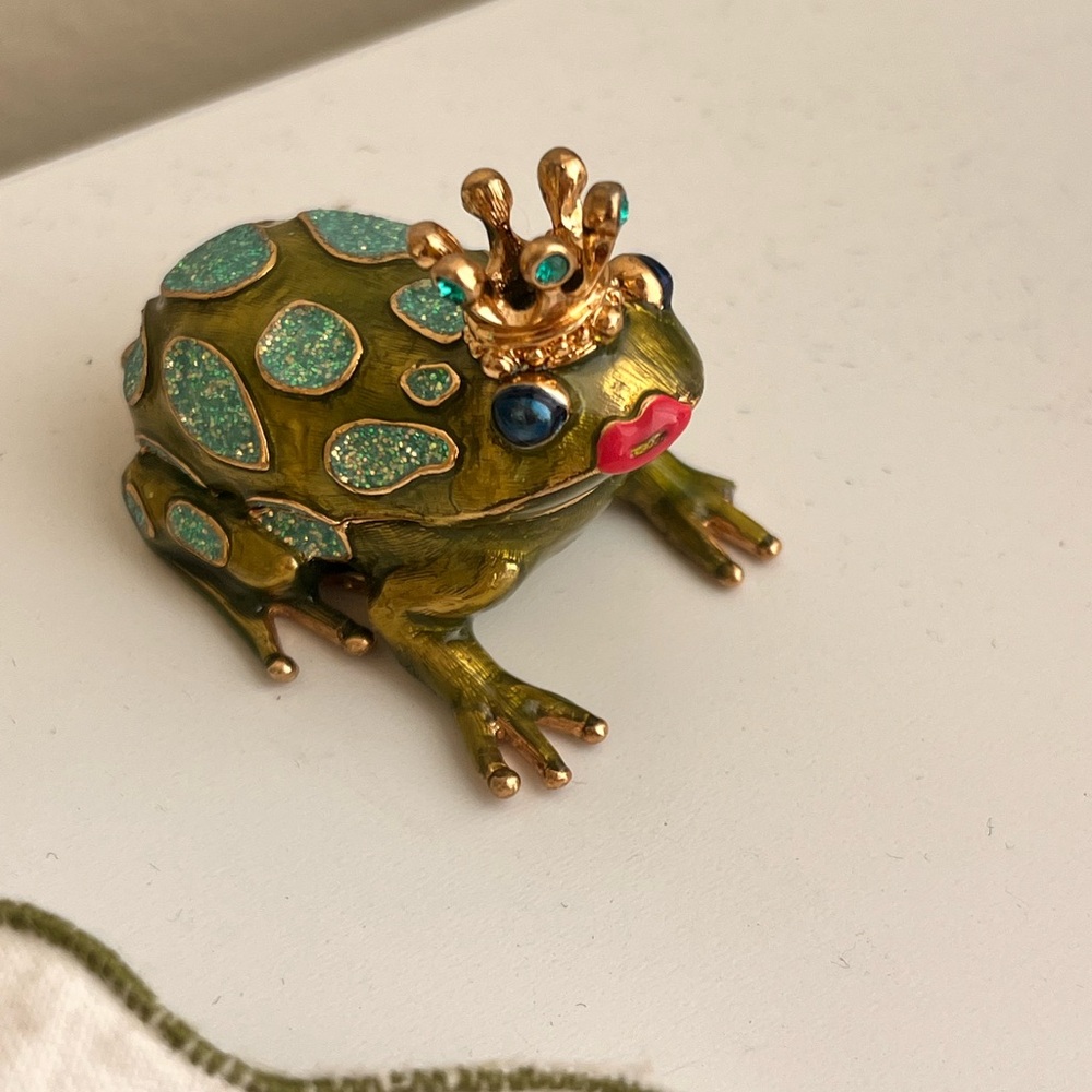 Gold and Green Betsey Johnson Frog Figurine Trinket